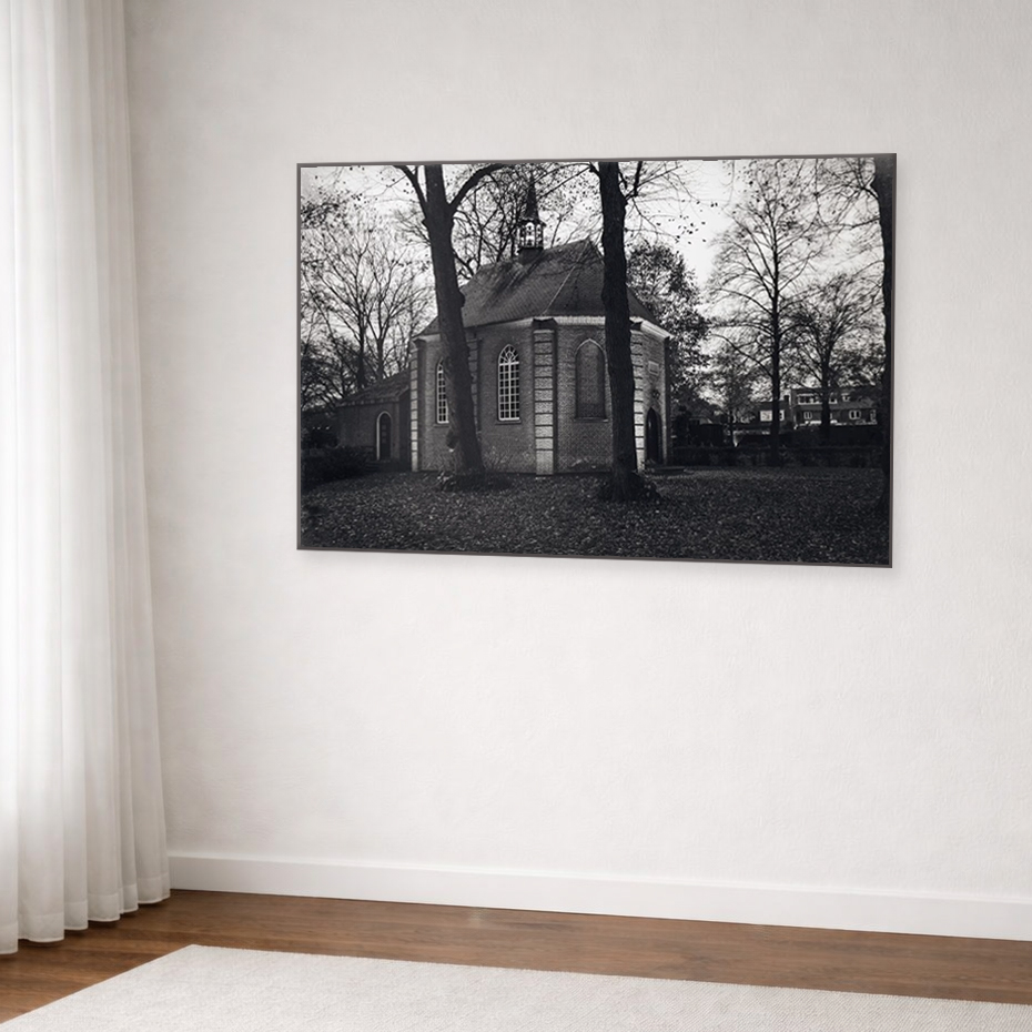 Lees meer over het artikel Kerkje in Nuenen dat Van Gogh voor zijn moeder schilderde.